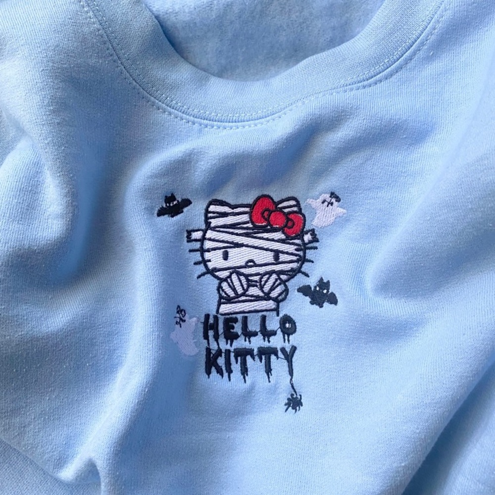 Hello kitty spooky crewneck